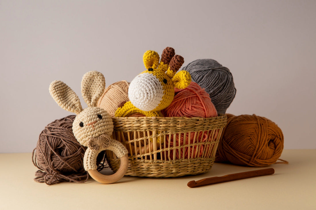 DIY Pet Toys and Treats: Fun, Easy Ideas Your Pet Will Love